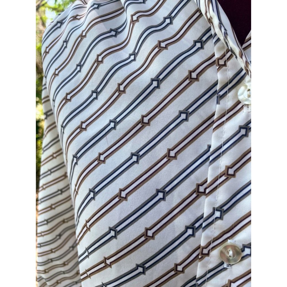 Vintage 1970s Button womens Blouse Abstract Arrow Print MOD - Picture 7 of 16